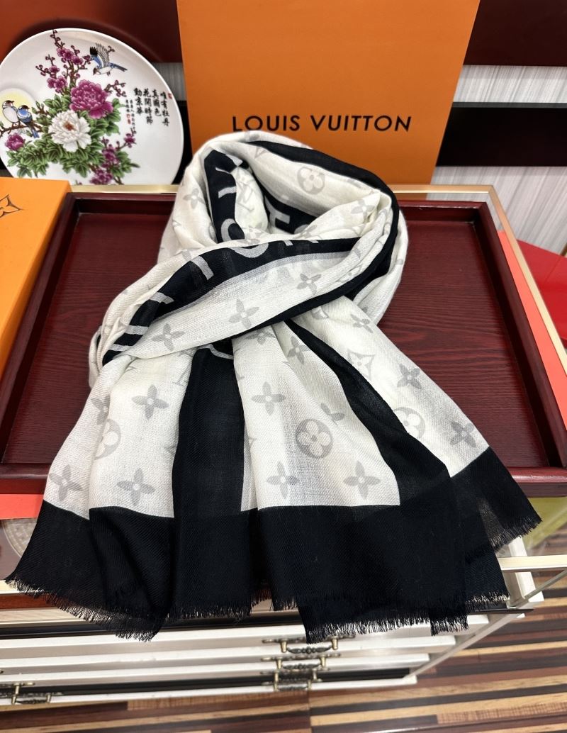 Louis Vuitton Scarf